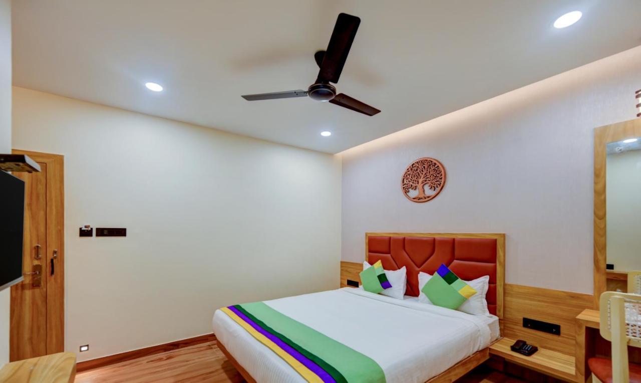 Treebo Aasma Downtown Hotel Bhubaneswar Buitenkant foto